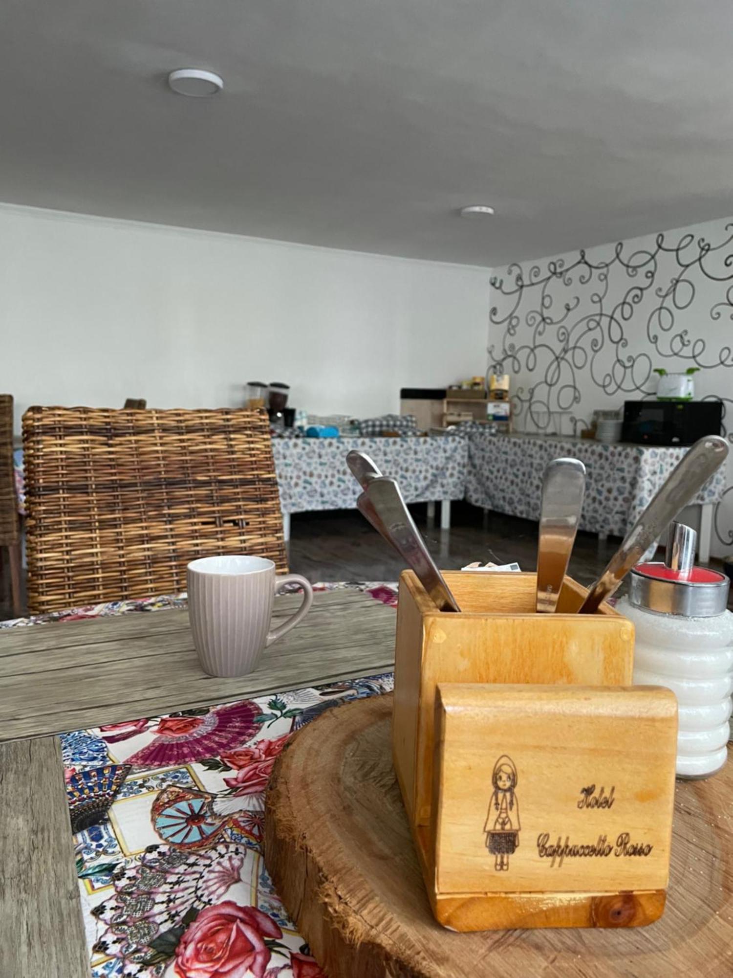 Hotel Cappuccetto Rosso Lusciano Luaran gambar